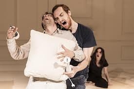 L'Ubu Roi di Donnellan