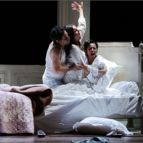 Le Comte Ory (Juan Diego Flórez); La Comtesse de Formoutier (Aleksandra Kurzak); Isolier (José Maria Lo Monaco) nel secondo atto