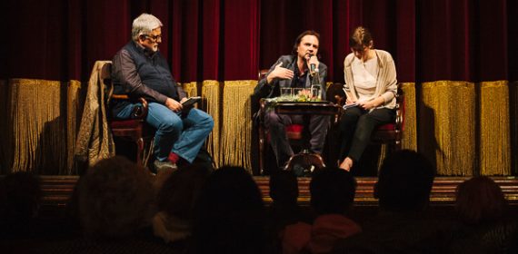 Un momento dell'incontro fra Gianfranco Capitta e Oskaras Korsunovas (photo: Guido Mencari)|Airida Gintautaite in una scena di Miranda (photo: Guido Mencari)