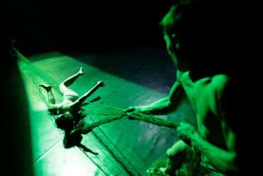 Dies. Giorni contati|L'inizio del cenacolo Cultura e Benessere