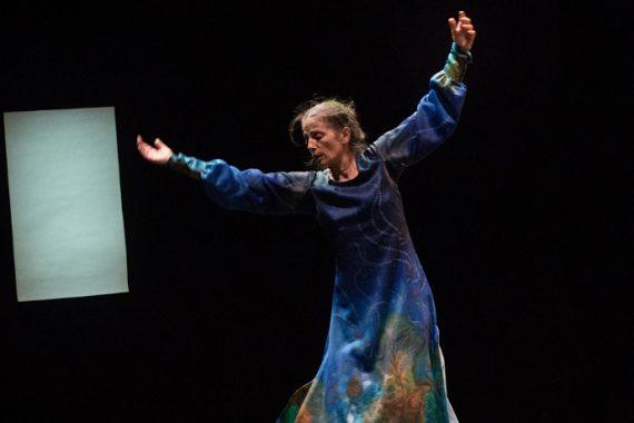 Raffaella Giordano in Celeste (Ph. Maurizio Anderlini)|Trigger con Annamaria Ajmone (Ph. Michela Di Savino)