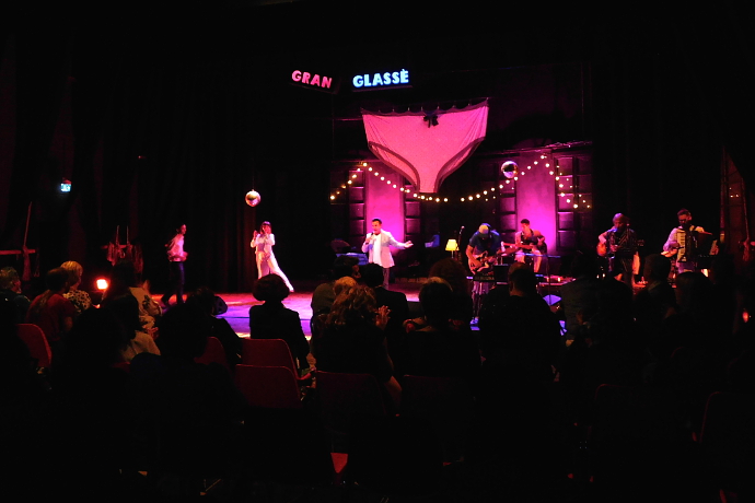 Gran Glassé de Gli Omini (photo: Flavia Tommasini)|Edith's Party (photo: Stefano Kewan Lee)