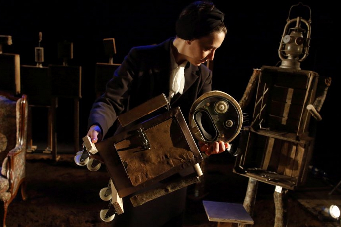 Serena Balivo ne La buona educazione