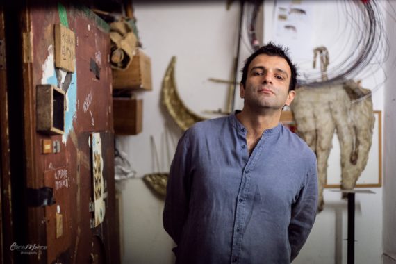 Luigi D'Elia (photo: Eliana Manca)|Brindisi 1991 (photo: Damiano Tasco)|Brindisi 1991 (photo: Damiano Tasco)