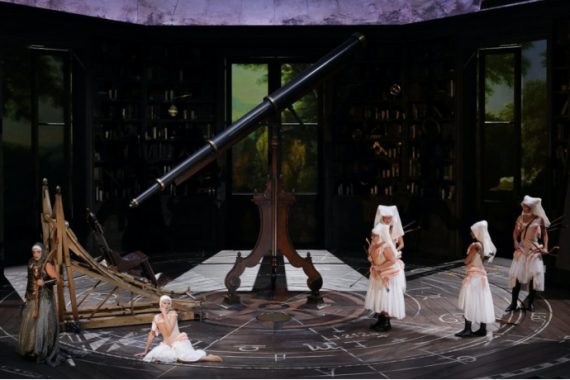 Photo: Brescia-Amisano Archivio Fotografico Fondazione Teatro alla Scala