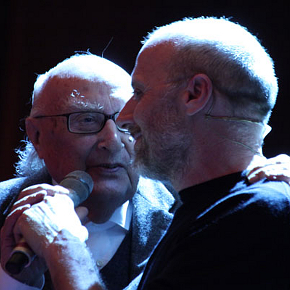 Camilleri e Paolini sul palco