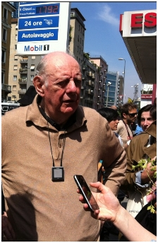 Anche Dario Fo è arrivato alla Torre Galfa|La reazione popolare allo sgombero della Torre Galfa a Milano