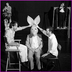 Divini esseri di basso profilo