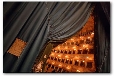 Teatro La Fenice (photo: Michele Crosera)|Moïse et Pharaon di Gioacchino Rossini (photo: Falsini)