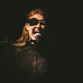 Elisa Pol in Canelupo Nudo