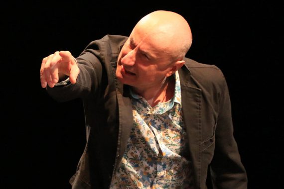 Roberto Rustioni in Idiota