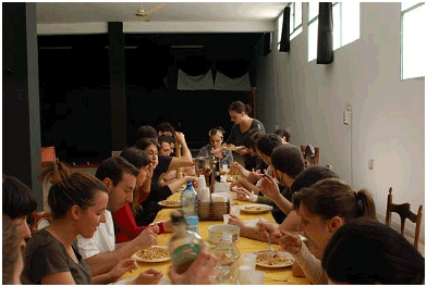 Pranzo con Emma Dante a La Vicaria|L'occupazione del Teatro Coppola di Catania