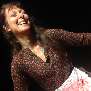 Luisa Cattaneo in Balkan Burger