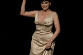 Mariangela D'Abbraccio è una Marilyn bruna