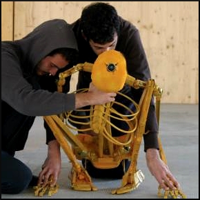 La prima periferia di Pathosformel