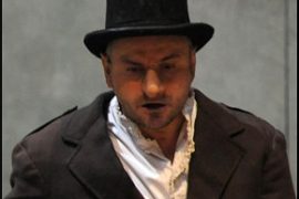 Massimo Popolizio in Cyrano de Bergerac (photo: teatrodiroma.net)