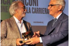 Luca Ronconi riceve il Leone d'Oro alla Carriera