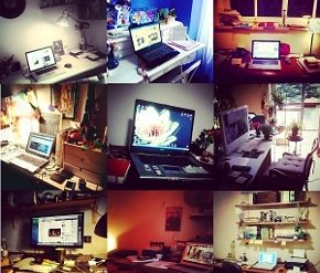 Alcune delle scrivanie della redazione di Klp