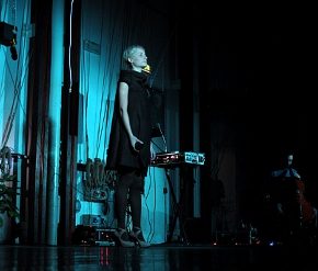 Fiorenza Menni in Set Suspend State