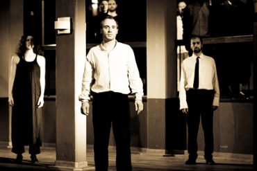 La Logica della Passione - Opus Genova|Roger Rolin in Popolo (photo: Stefano Lanzardo)|Magdalena Pietruska in Saffo (photo: Stefano Lanzardo)