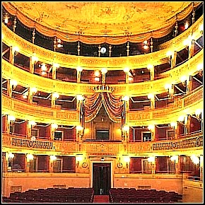 Teatro Piccinni