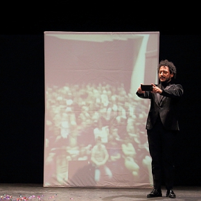 Dario De Luca in Và pensiero