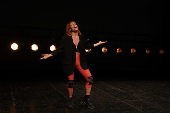 Marina Otero in Love me (ph: Angelo Maggio)