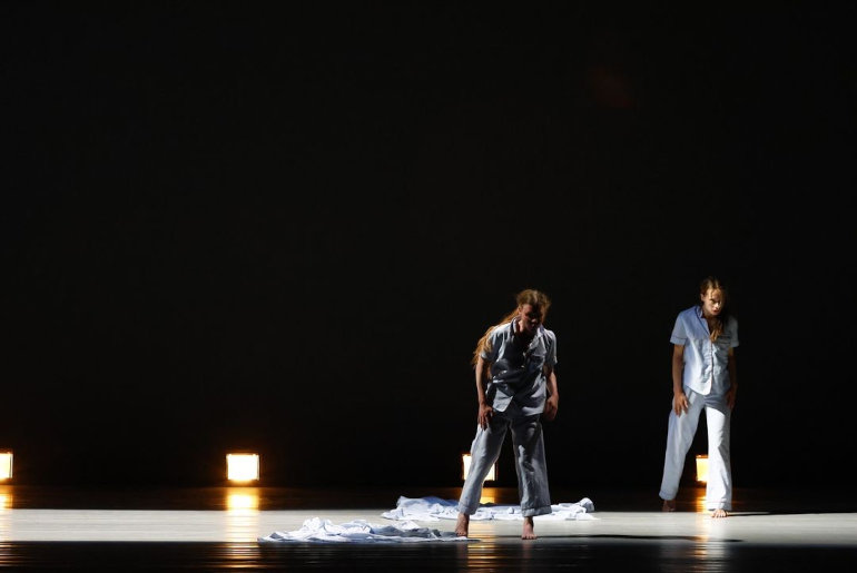 Into the blue (ph: Loris Slaviero)