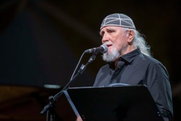 Moni Ovadia ne Il duce delinquente (ph: Zani-Casadio)