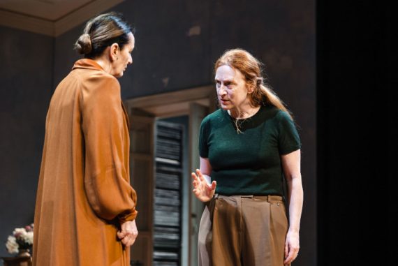 Deflorian (di spalle) e Fracassi (ph: Luigi De Palma)