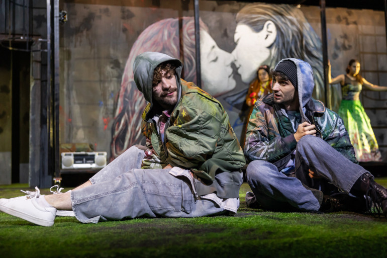 After Juliet (ph: Luigi De Palma)