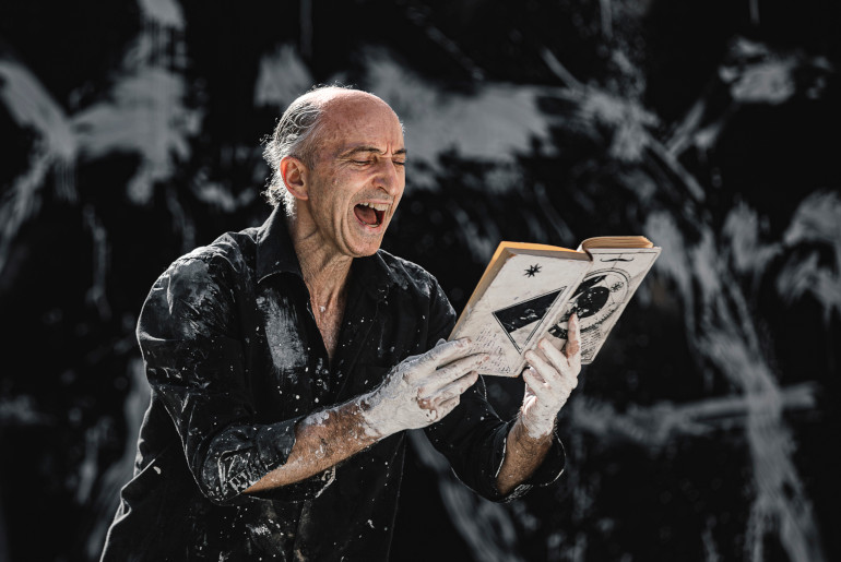 Armando Punzo nel secondo capitolo di Atlantis (ph: Guido Mencari)