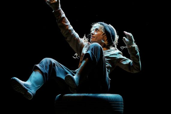 Emma (ph: Gianni Giacovelli)