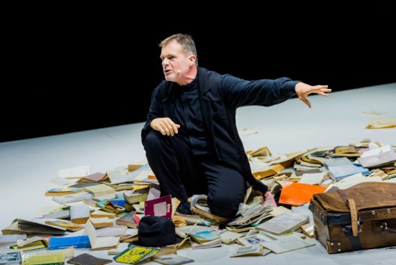 Massini in scena (ph: Filippo Manzini)