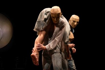 Stand by me (ph: Emma Terenzio)