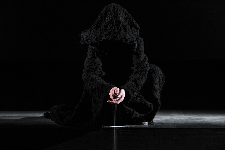 Tiresia (ph: Chiara Ferrin)