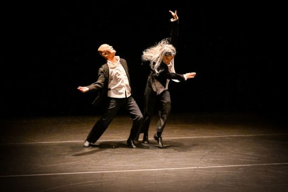 Waltz (ph: Akihito Abe)