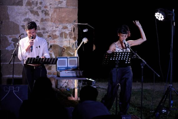 Il reading de Lacasadargilla (ph: Carolina Farina)