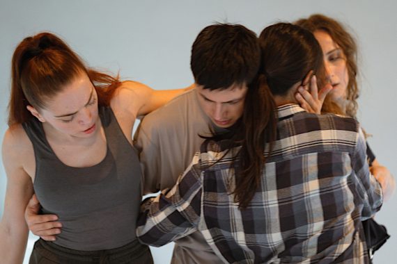 Carmela di Laura Gazzani