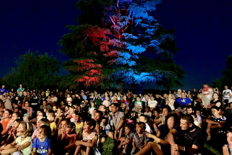 Spettacolo di burattini alla Reggia di Rivalta (RE) nell'ambito della rassegna di Ass. 5T