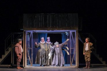 F. Pannofino e F. Acquaroli attualmente in tournée con Rosencrantz e Guildenstern sono morti (ph: Ennevi Foto)