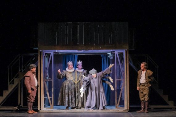 F. Pannofino e F. Acquaroli attualmente in tournée con Rosencrantz e Guildenstern sono morti (ph: Ennevi Foto)