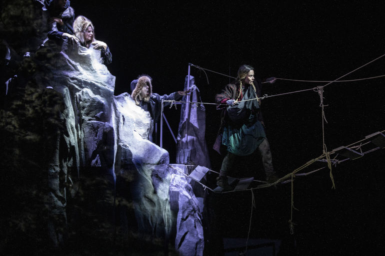 Ph: Jean-Louis Fernandez