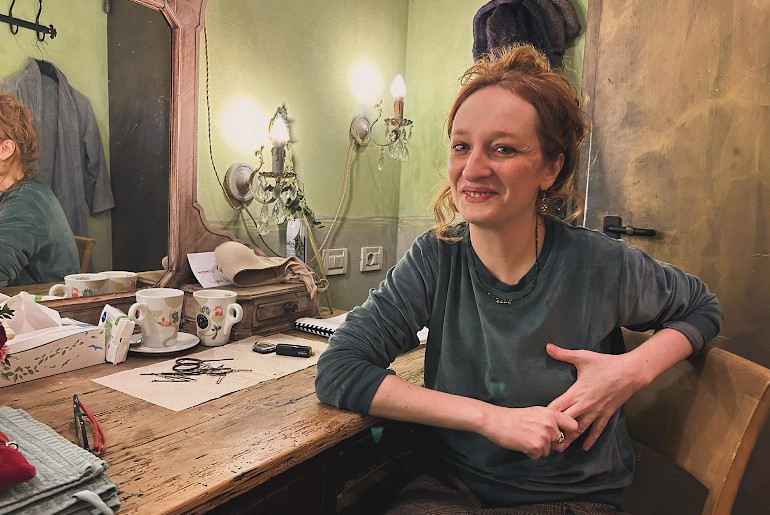 Valentina Picello in camerino, dove l'abbiamo intervistata (ph: Mario Bianchi)